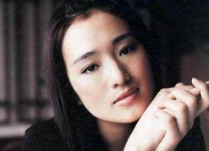 娱乐圈骨架美的有,身材比例完美，颜值与气质并存