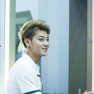 黄子韬图片最帅照片