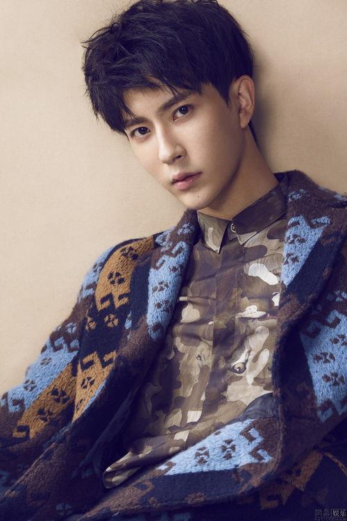 于朦胧的照片,光影交织下的魅力瞬间